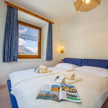 Casa Silvia In - Happy Lägenhet Livigno